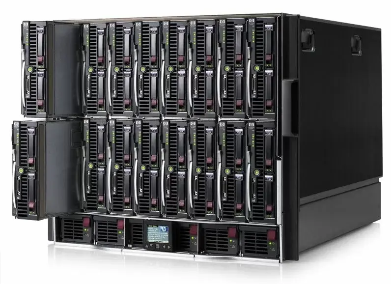 A használt szerver vásárlás ritka eleme a Blade